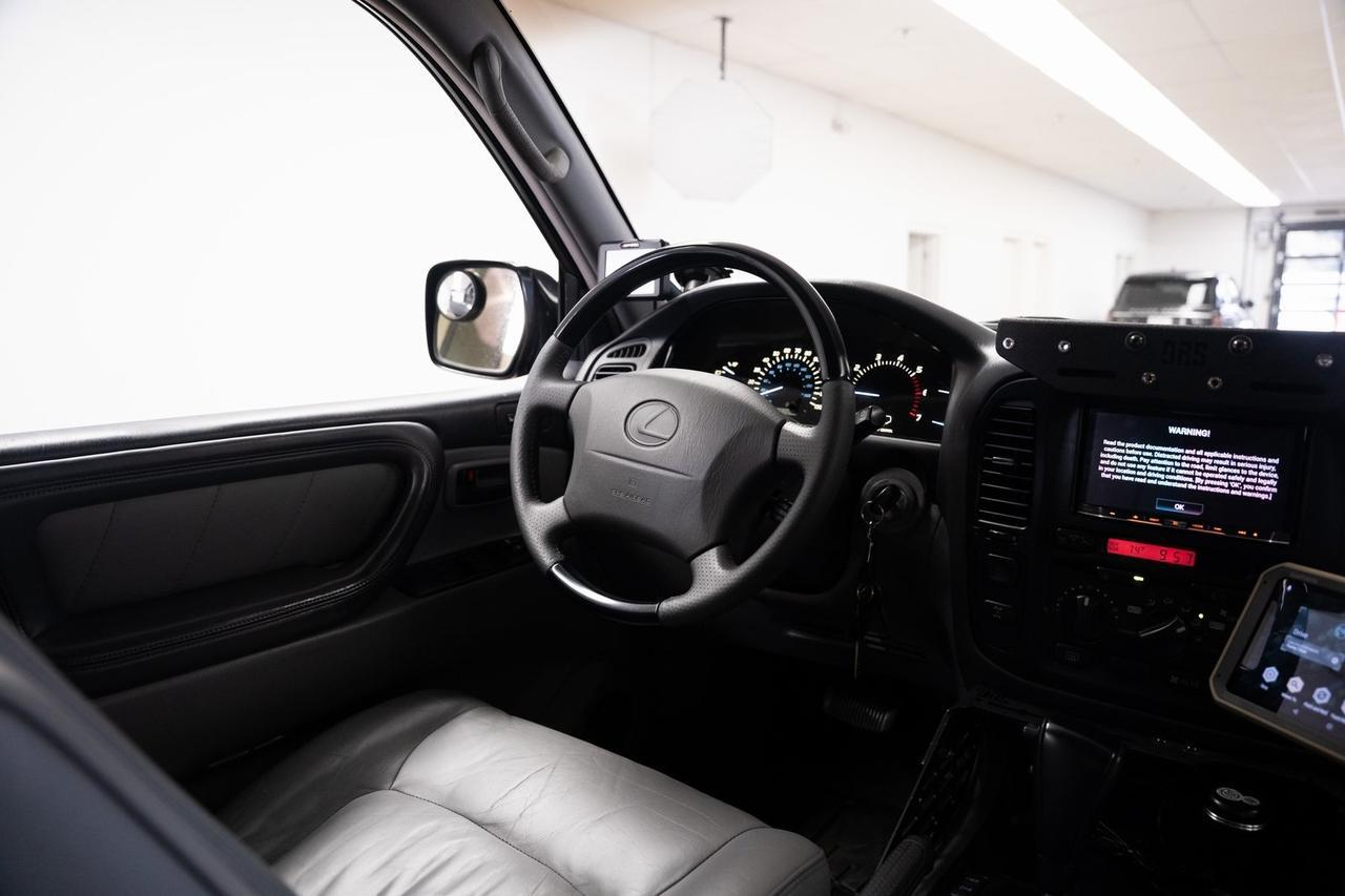 2000 Lexus LX 470 Portland OR