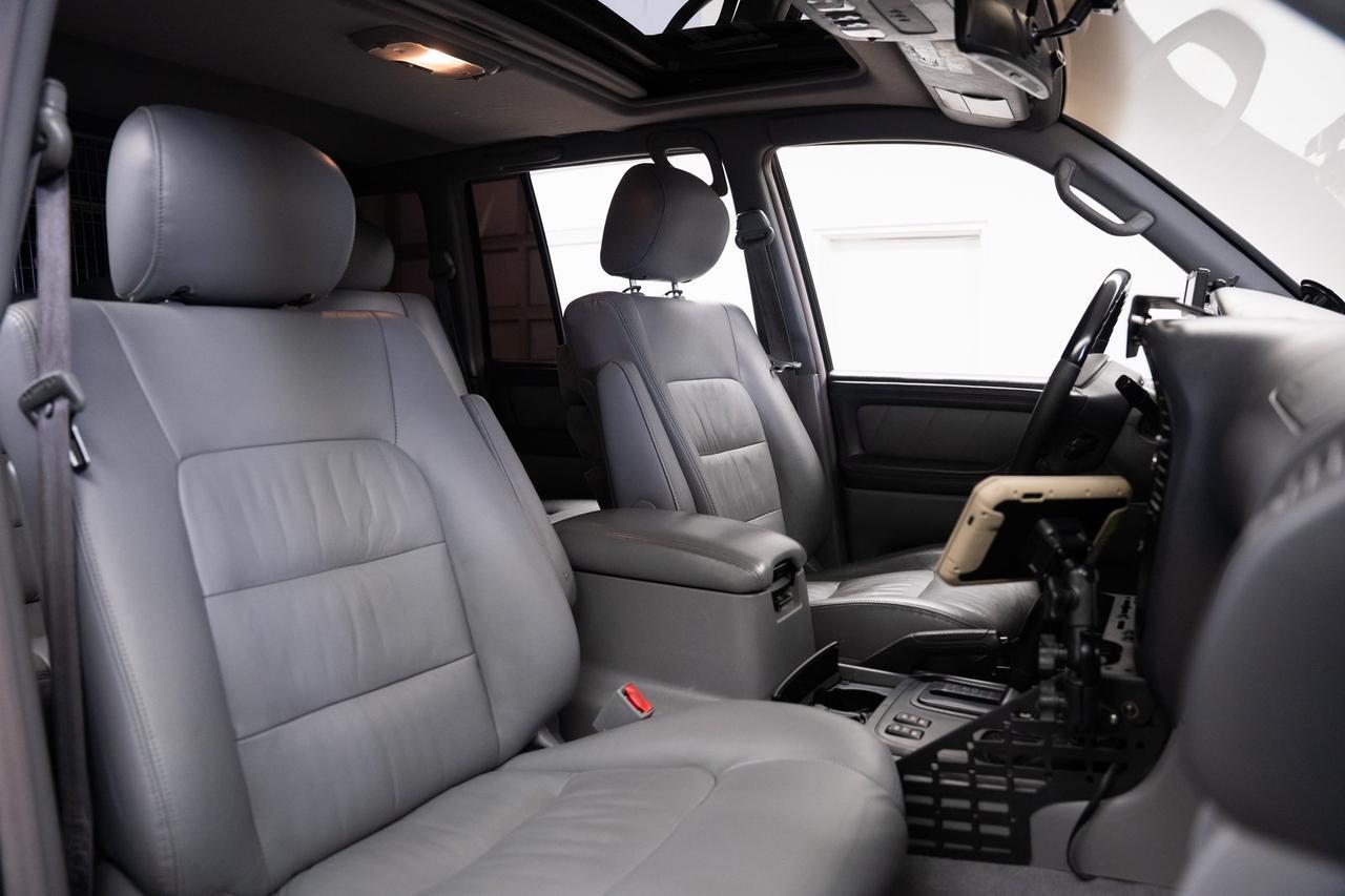 2000 Lexus LX 470 Portland OR
