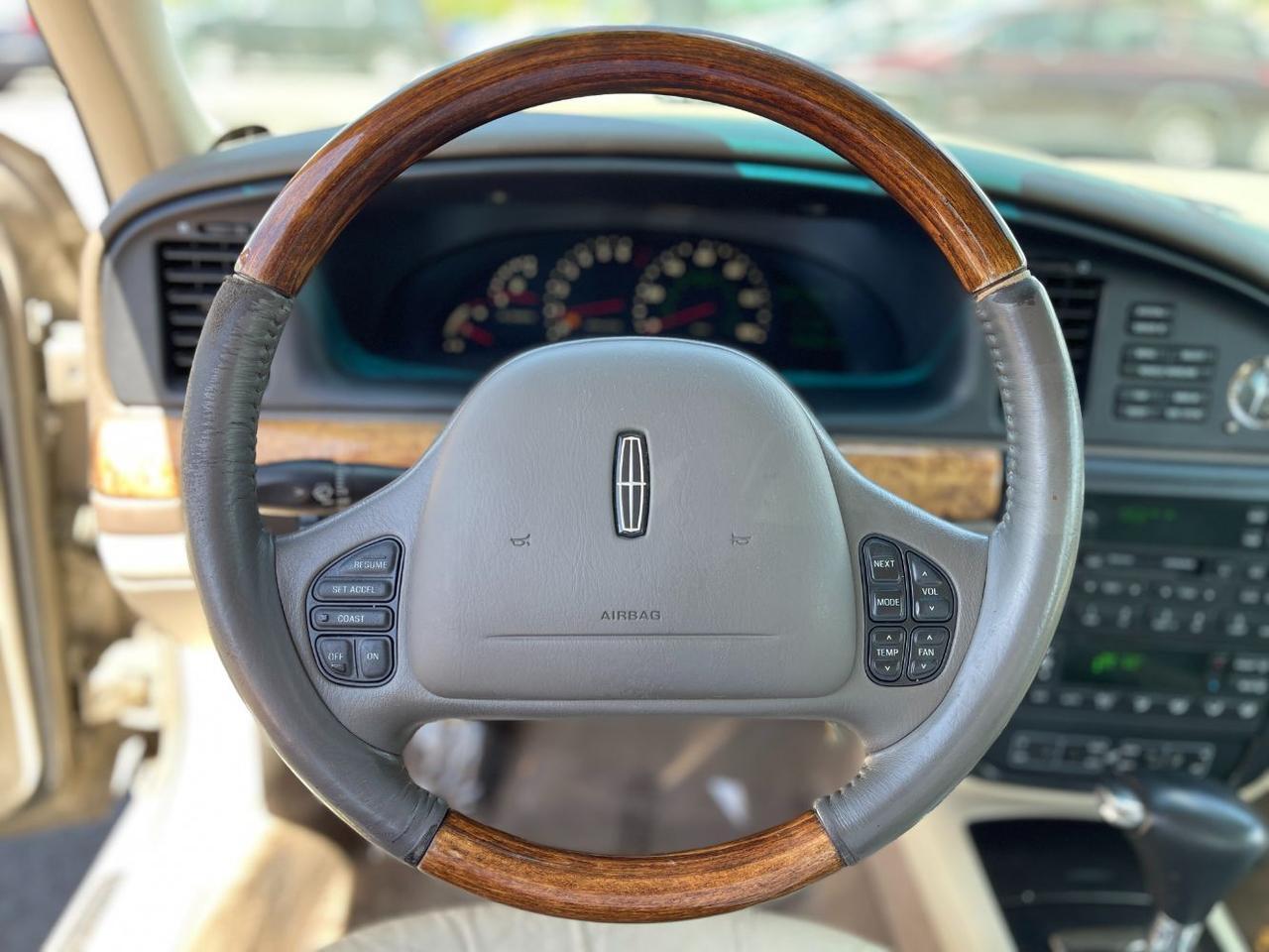 2000 Lincoln Continental 4DR SDN FWD 4D SEDAN Spokane WA