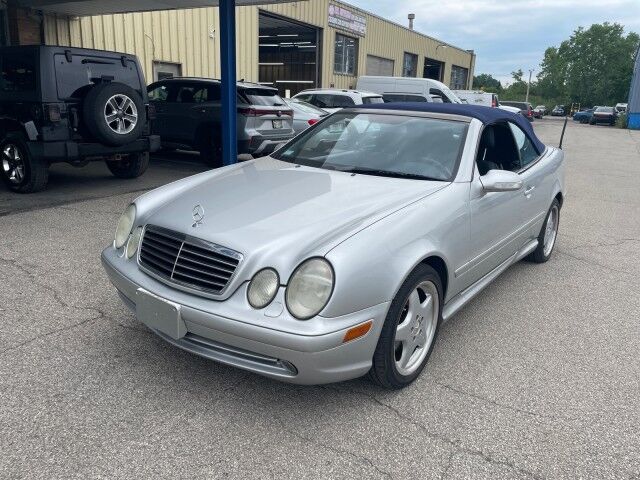 2000 Mercedes-Benz CLK-Class