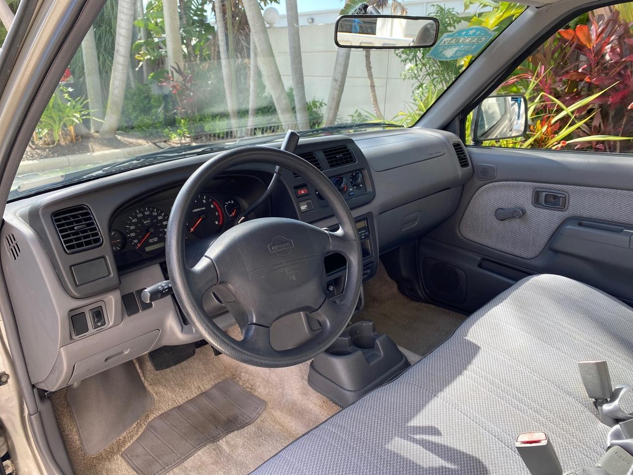 2000 Nissan Frontier 2WD AUTO AC XE LOW MILES 51,826 Pompano Beach FL