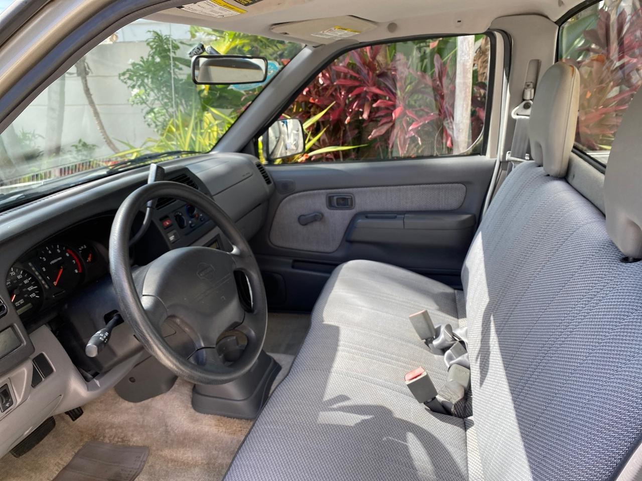 2000 Nissan Frontier 2WD AUTO AC XE LOW MILES 51,826 Pompano Beach FL