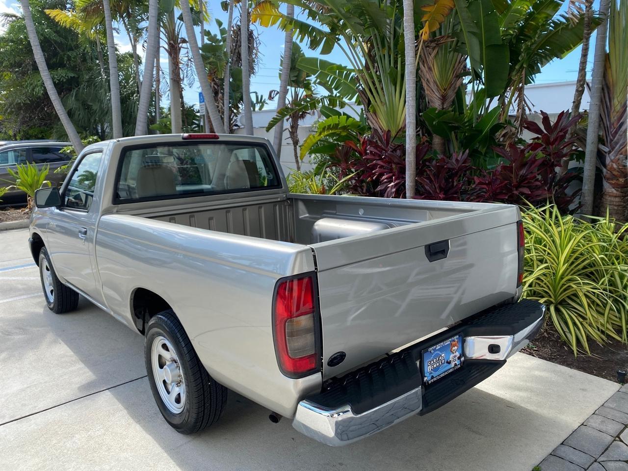 2000 Nissan Frontier 2WD AUTO AC XE LOW MILES 51,826 Pompano Beach FL