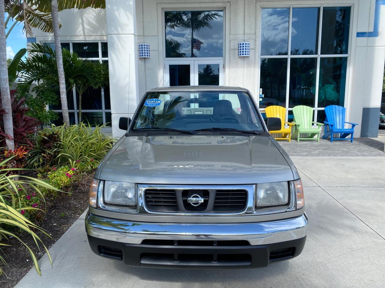 2000 Nissan Frontier 2WD AUTO AC XE LOW MILES 51,826 Pompano Beach FL