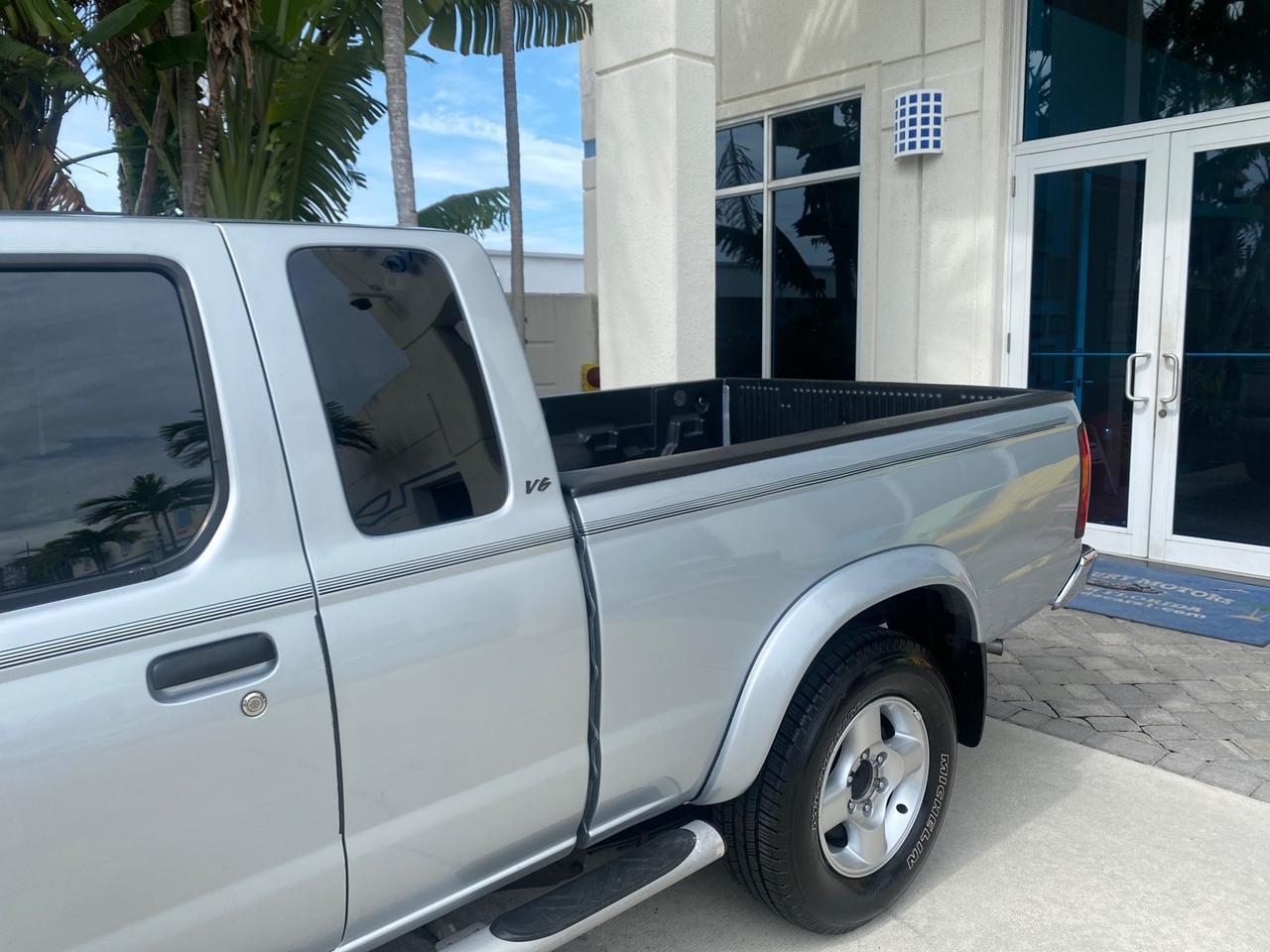2000 Nissan Frontier 2WD SE 1 OWNER V6 AC NICE Pompano Beach FL