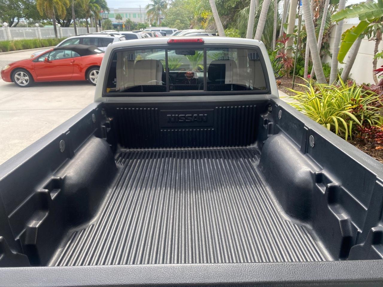 2000 Nissan Frontier 2WD SE 1 OWNER V6 AC NICE Pompano Beach FL