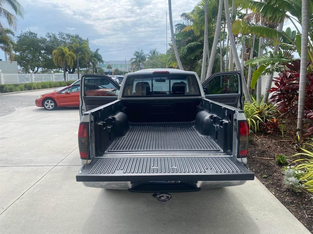2000 Nissan Frontier 2WD SE 1 OWNER V6 AC NICE Pompano Beach FL