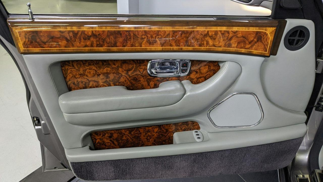2000 Rolls-Royce Silver Seraph  St. Charles  IL