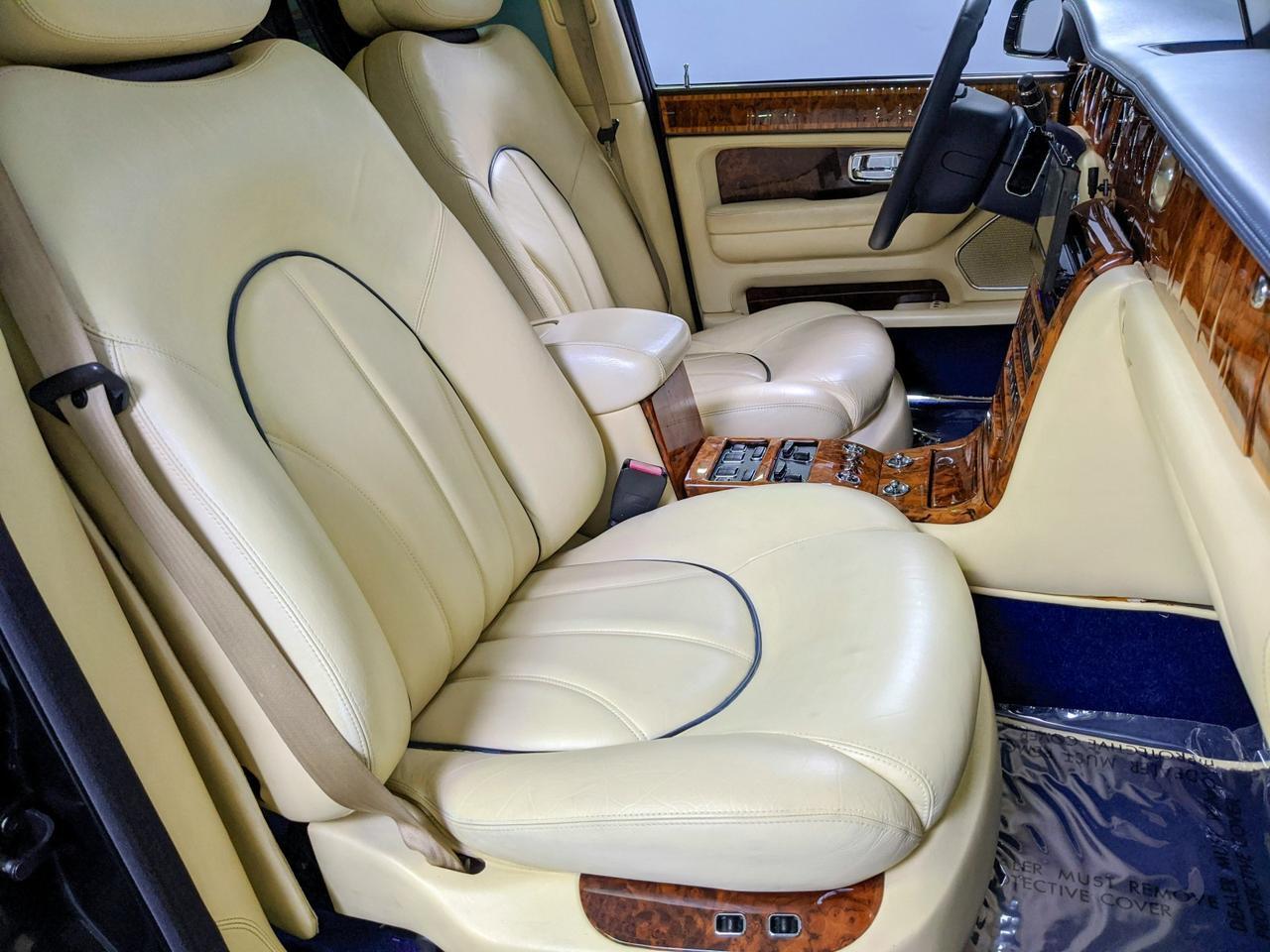 2000 Rolls-Royce Silver Seraph Concours Edition  St. Charles  IL