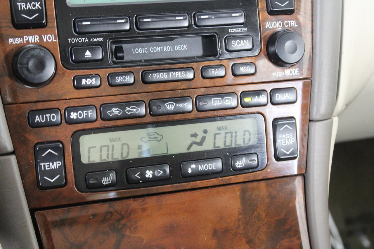 2000 Toyota Avalon XLS Manassas VA