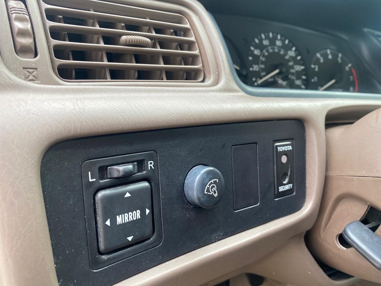 2000 Toyota Camry LE LOW MILES 63,706 SUNROOF Pompano Beach FL