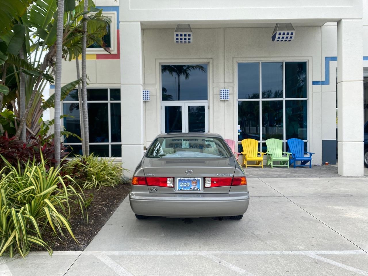 2000 Toyota Camry LE LOW MILES 63,706 SUNROOF Pompano Beach FL