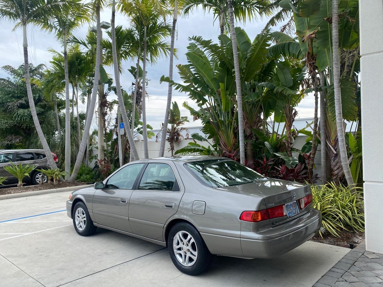 2000 Toyota Camry LE LOW MILES 63,706 SUNROOF Pompano Beach FL