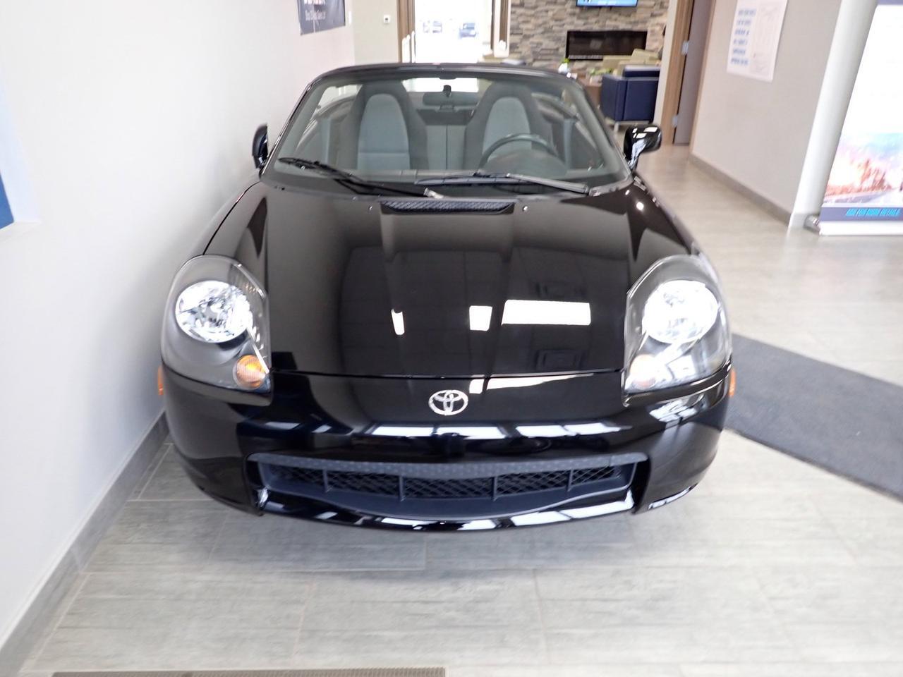 2000 Toyota MR2 Spyder CONVERTIBLE *MANUAL* Listowel ON