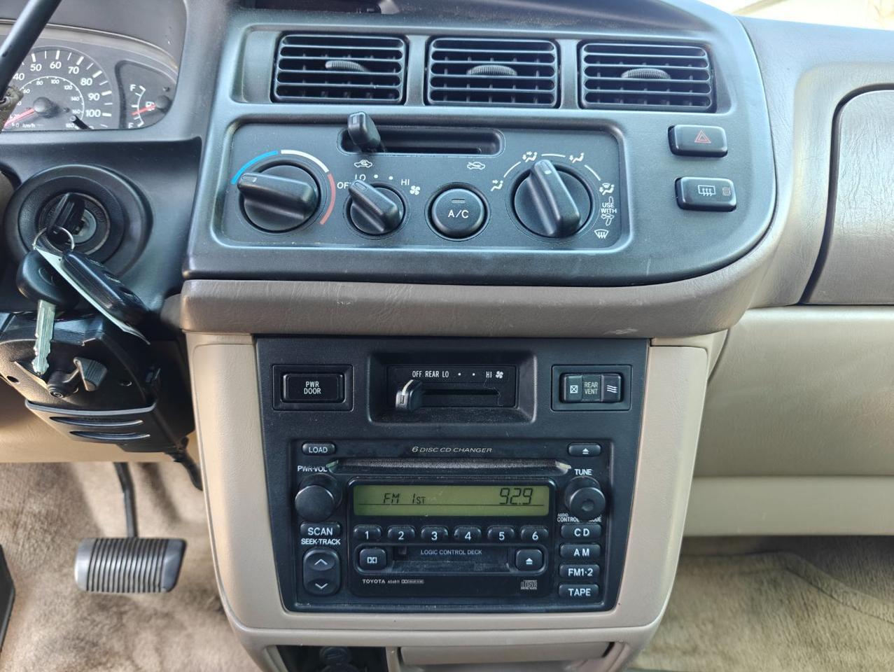 2000 Toyota Sienna LE | XLE Spokane WA