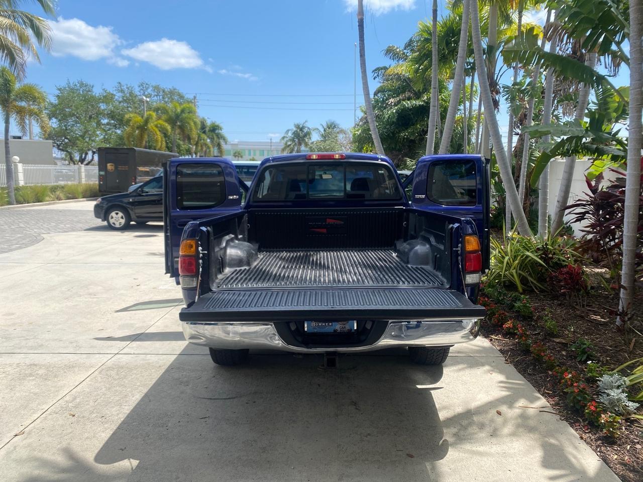 2000 Toyota Tundra V8 SR5 FLORIDA LIKE NEW Pompano Beach FL