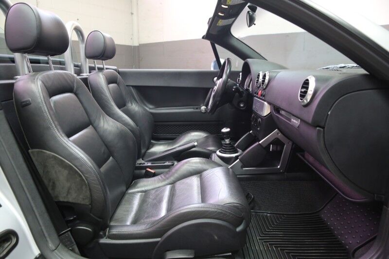 2001 Audi TT Plainview NY