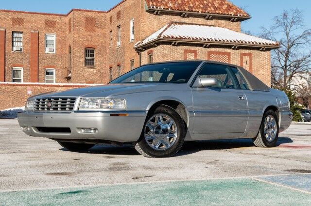 2001 Cadillac Eldorado ESC 2dr Coupe