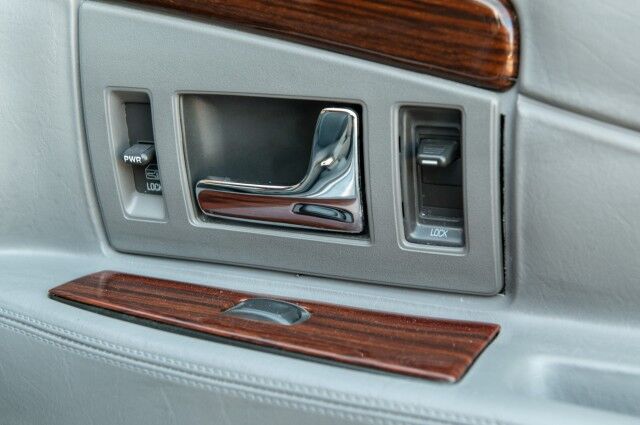 2001 Cadillac Eldorado ESC 2dr Coupe Chicago IL