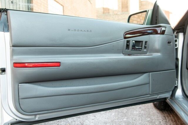 2001 Cadillac Eldorado ESC 2dr Coupe Chicago IL