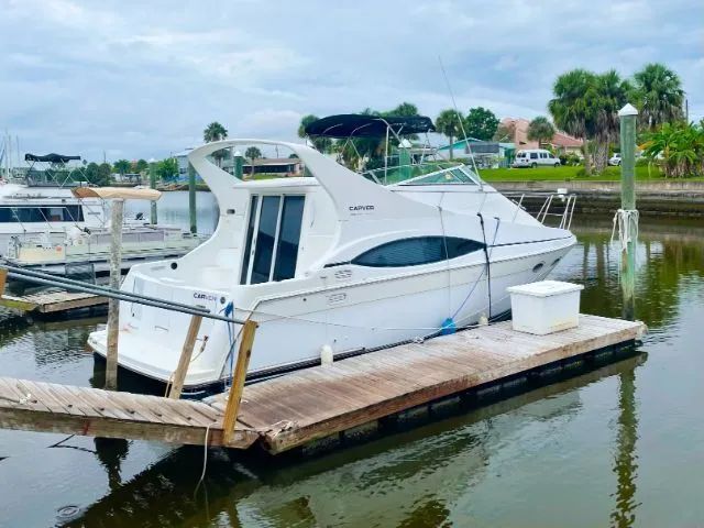 2001 Carver 360 Mariner -