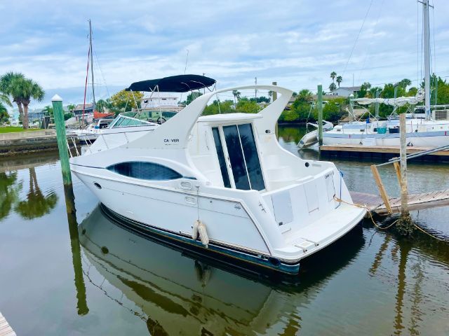 2001 Carver 360 Mariner - Cincinnati OH