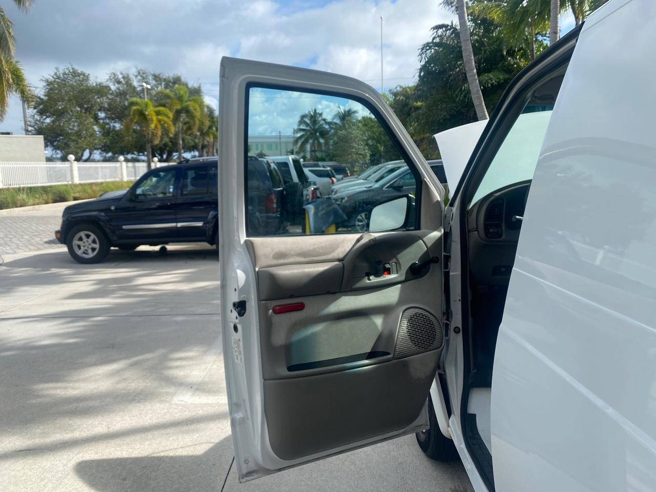 2001 Chevrolet Astro Cargo Van LOW MILES 84,812 Pompano Beach FL