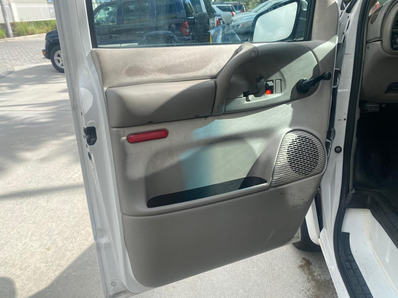 2001 Chevrolet Astro Cargo Van LOW MILES 84,812 Pompano Beach FL