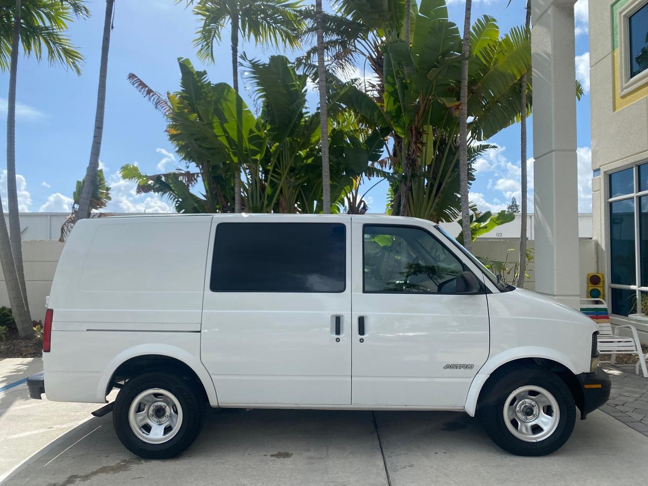 2001 Chevrolet Astro Cargo Van LOW MILES 84,812 Pompano Beach FL