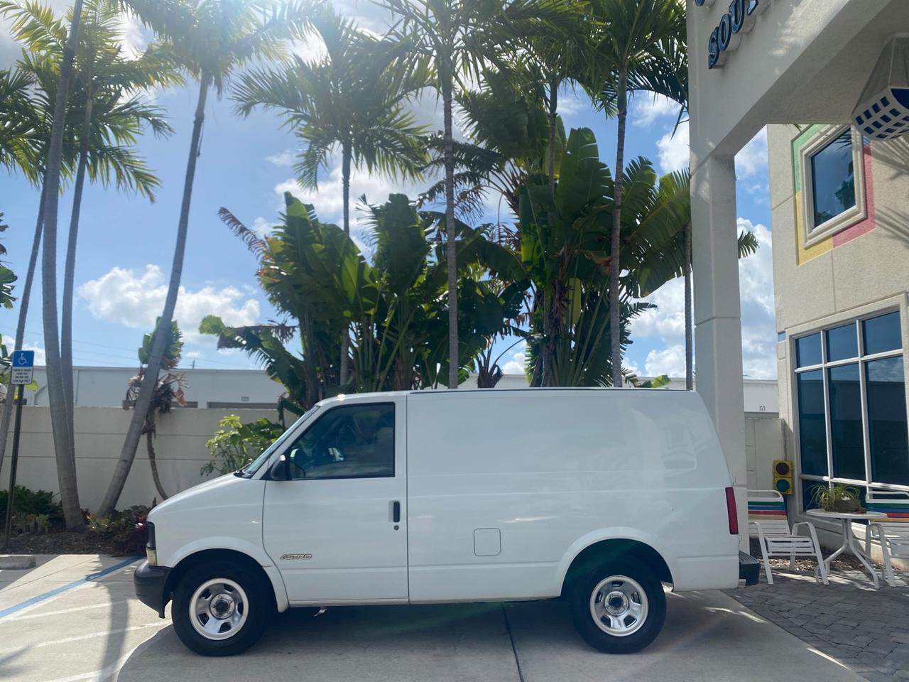 2001 Chevrolet Astro Cargo Van LOW MILES 84,812 Pompano Beach FL
