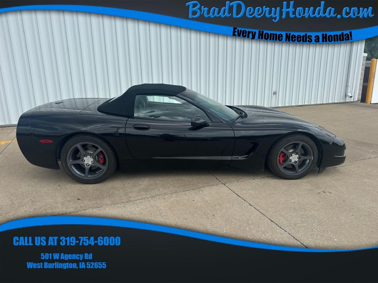 2001 Chevrolet Corvette Base
