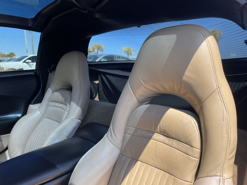 2001 Chevrolet Corvette ONLINE FINANCE AND SHIPPING AVAILABLE!!! Sarasota FL