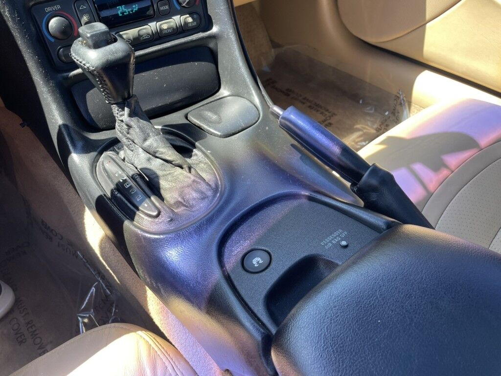 2001 Chevrolet Corvette ONLINE FINANCE AND SHIPPING AVAILABLE!!! Sarasota FL