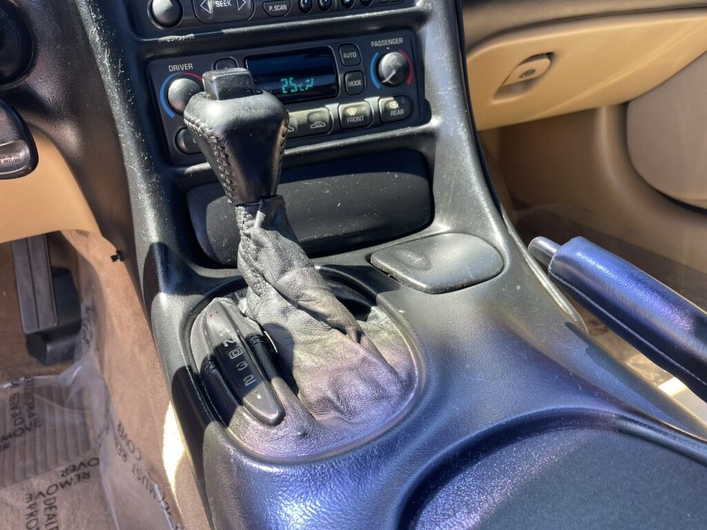 2001 Chevrolet Corvette ONLINE FINANCE AND SHIPPING AVAILABLE!!! Sarasota FL