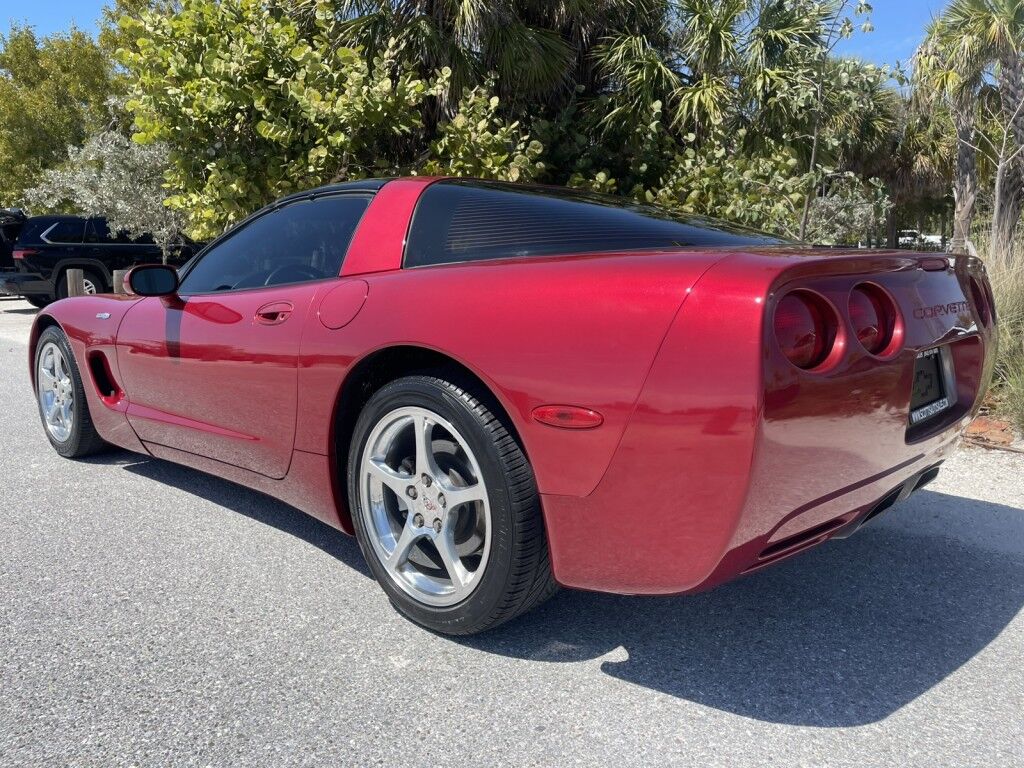 2001 Chevrolet Corvette ONLINE FINANCE AND SHIPPING AVAILABLE!!! Sarasota FL