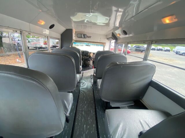 2001 Chevrolet Express Comm Cutaway 3500 Base Charlotte NC