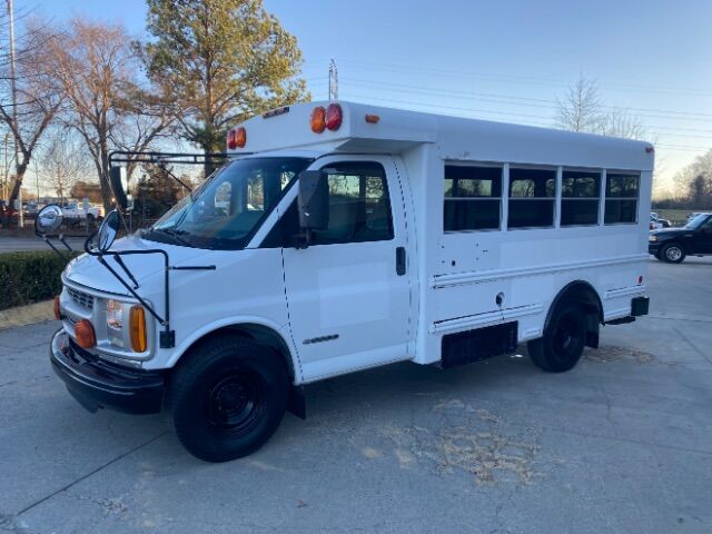 2001 Chevrolet Express Comm Cutaway 3500 Base