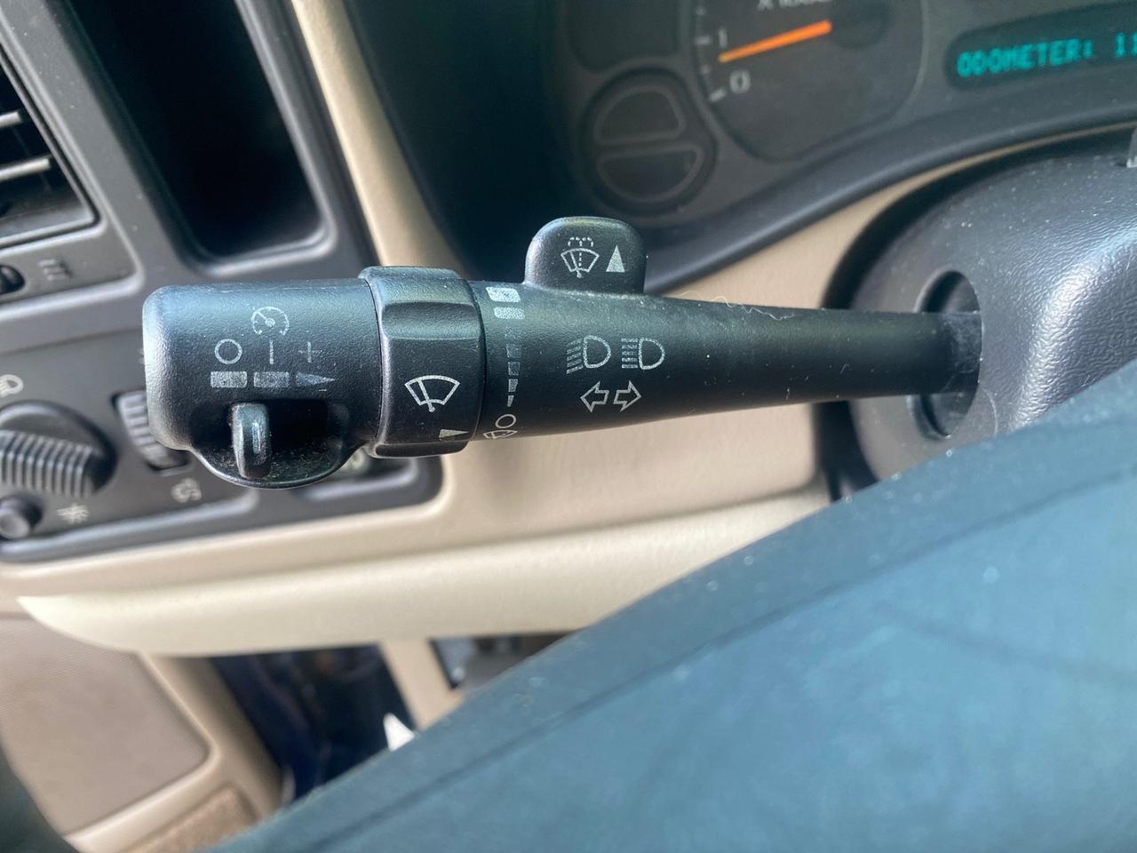 2001 Chevrolet Suburban LT 1 OWNER 44 SERVICES NO ACCIDENTS Pompano Beach FL