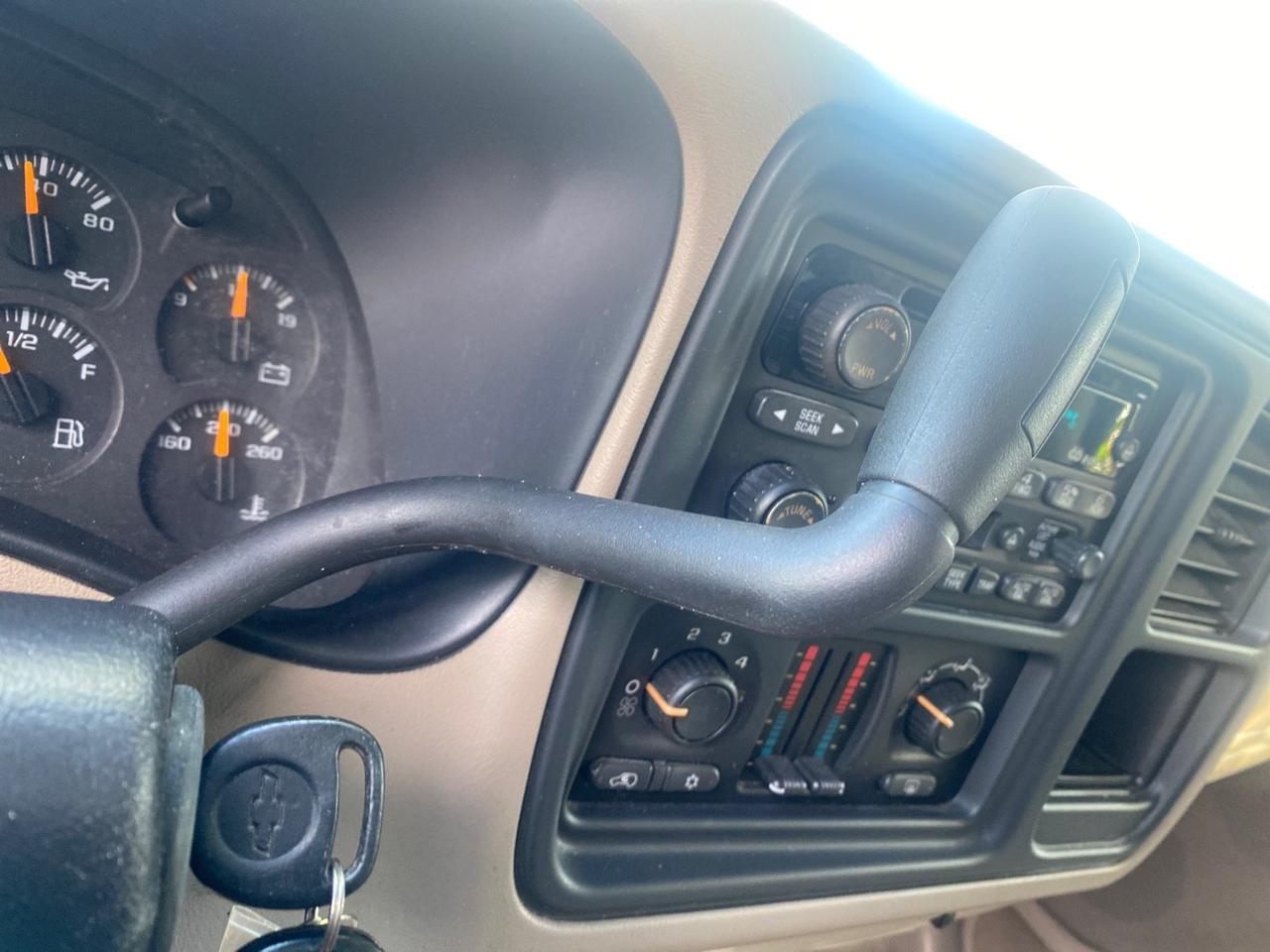 2001 Chevrolet Suburban LT 1 OWNER 44 SERVICES NO ACCIDENTS Pompano Beach FL