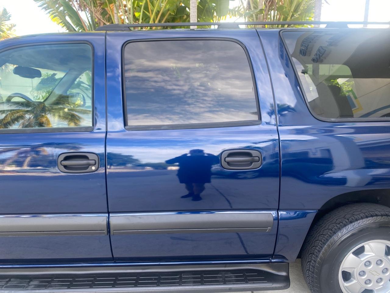 2001 Chevrolet Suburban LT 1 OWNER 44 SERVICES NO ACCIDENTS Pompano Beach FL