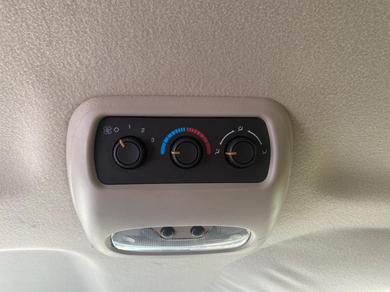 2001 Chevrolet Suburban LT 1 OWNER 44 SERVICES NO ACCIDENTS Pompano Beach FL