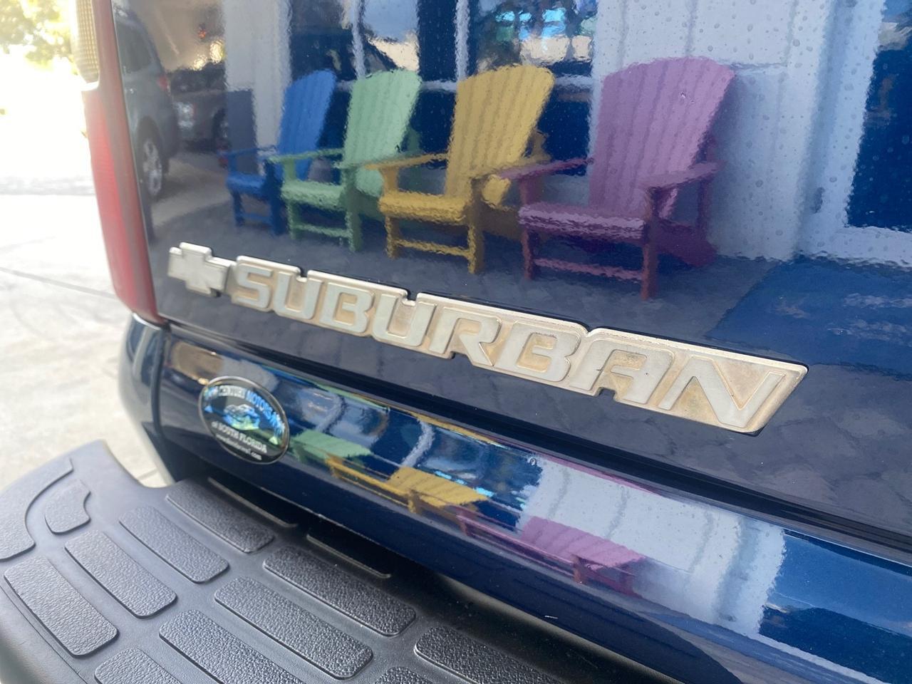 2001 Chevrolet Suburban LT 1 OWNER 44 SERVICES NO ACCIDENTS Pompano Beach FL