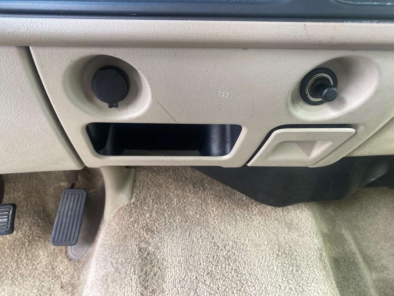 2001 Chevrolet Suburban LT 1 OWNER 44 SERVICES NO ACCIDENTS Pompano Beach FL