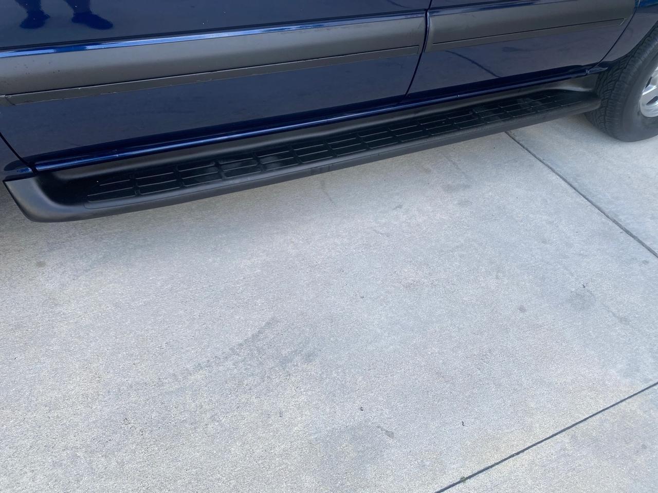 2001 Chevrolet Suburban LT 1 OWNER 44 SERVICES NO ACCIDENTS Pompano Beach FL