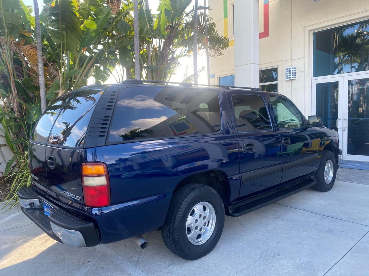 2001 Chevrolet Suburban LT 1 OWNER 44 SERVICES NO ACCIDENTS Pompano Beach FL