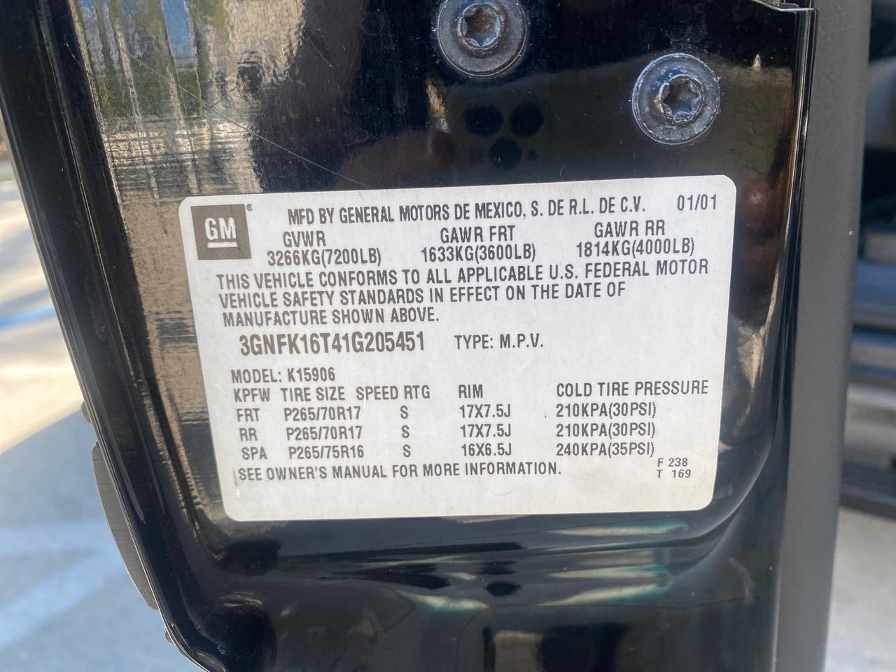 2001 Chevrolet Suburban LT Z71 1 FL 4WD 44 SERVICES NO ACCIDENTS Pompano Beach FL