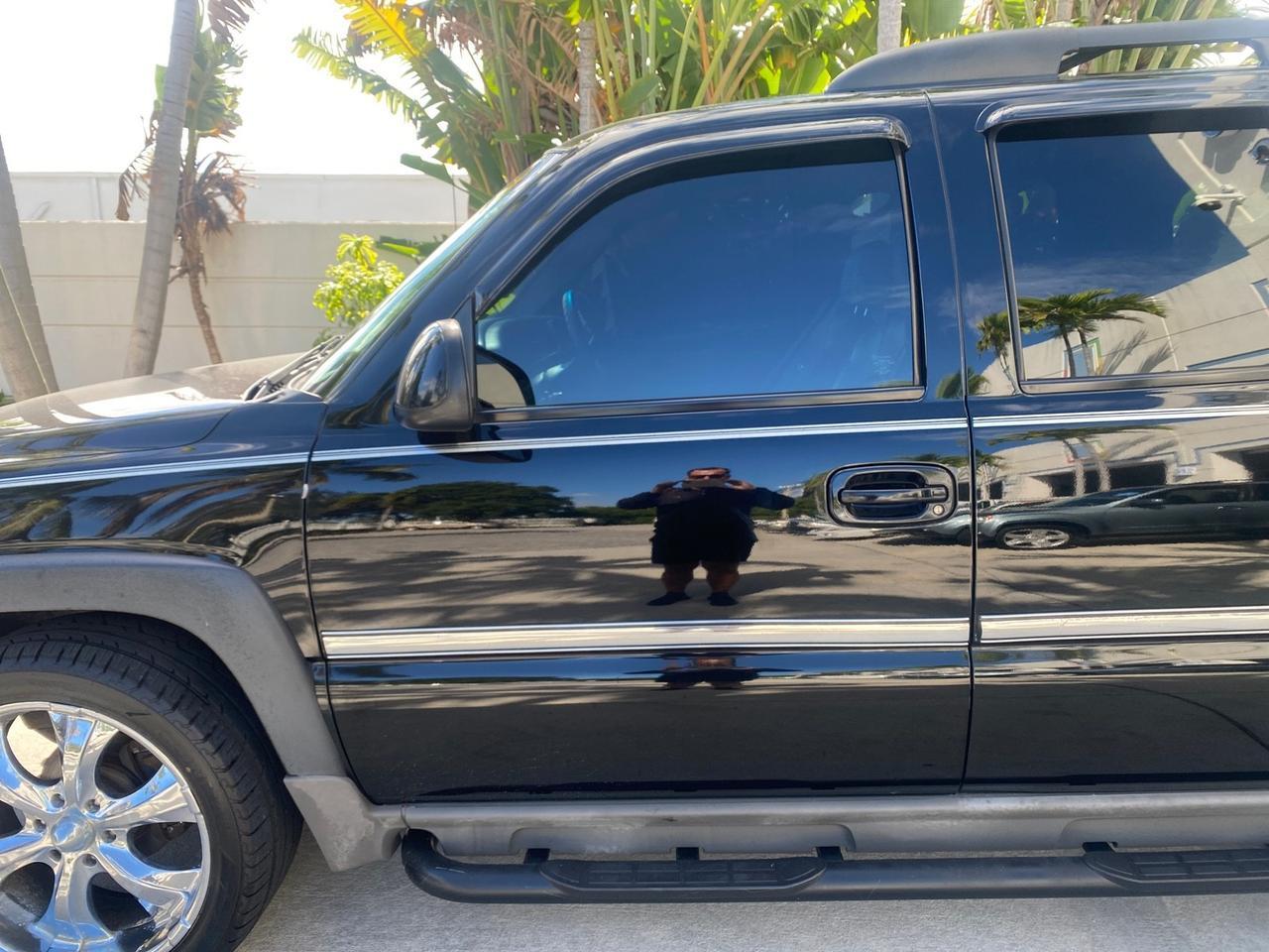 2001 Chevrolet Suburban LT Z71 1 FL 4WD 44 SERVICES NO ACCIDENTS Pompano Beach FL