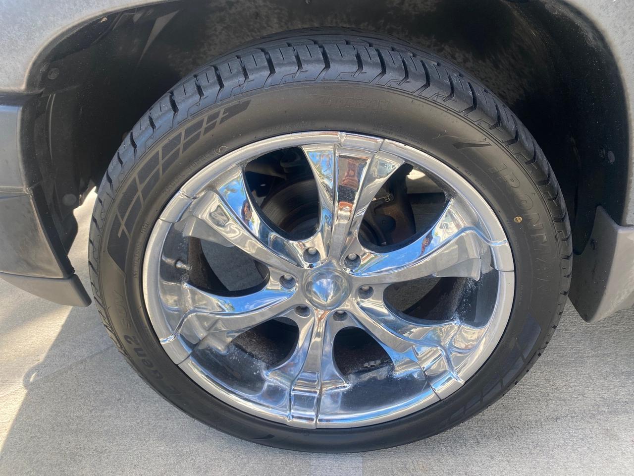 2001 Chevrolet Suburban LT Z71 1 FL 4WD 44 SERVICES NO ACCIDENTS Pompano Beach FL