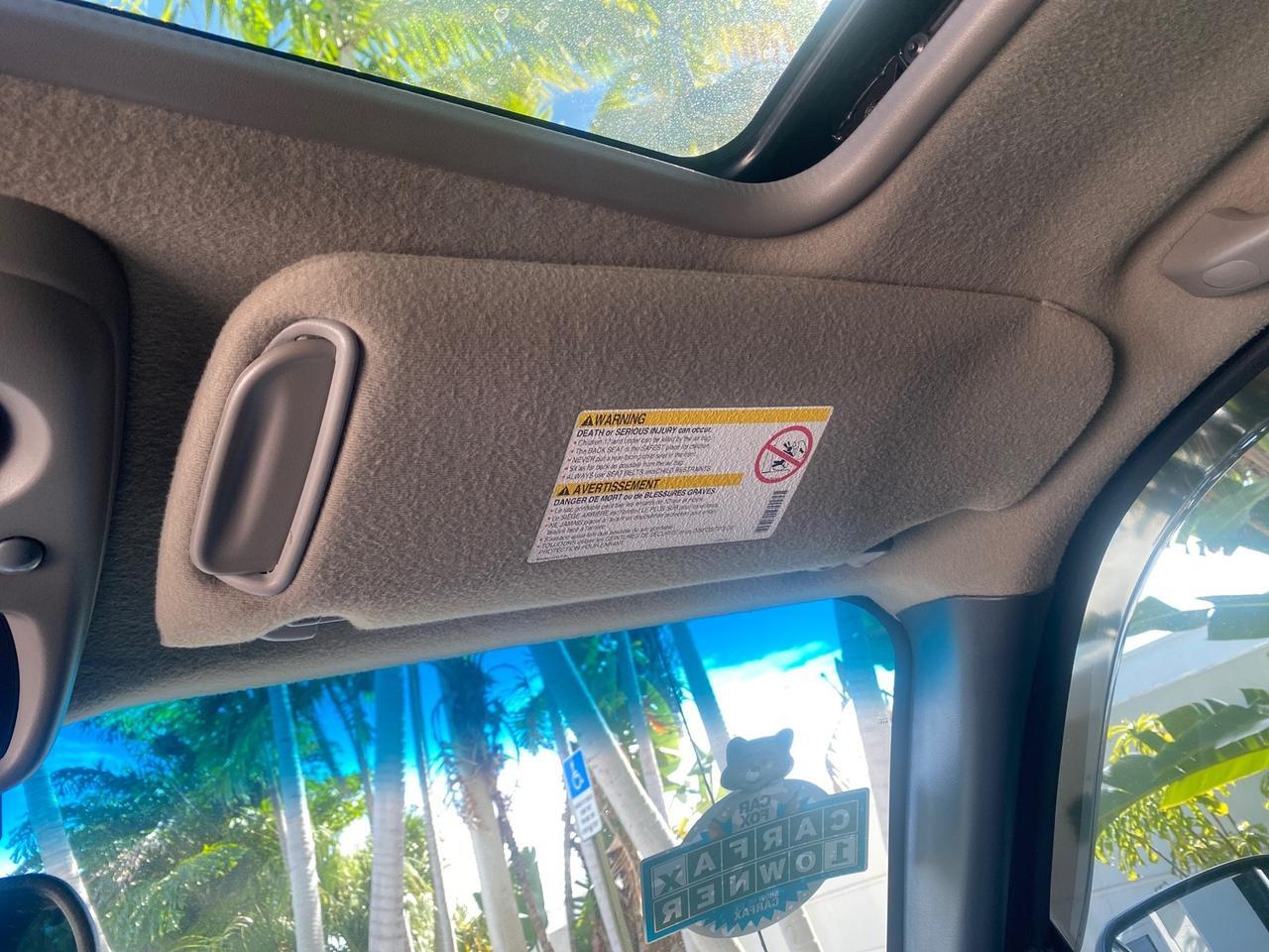 2001 Chevrolet Suburban LT Z71 1 FL 4WD 44 SERVICES NO ACCIDENTS Pompano Beach FL