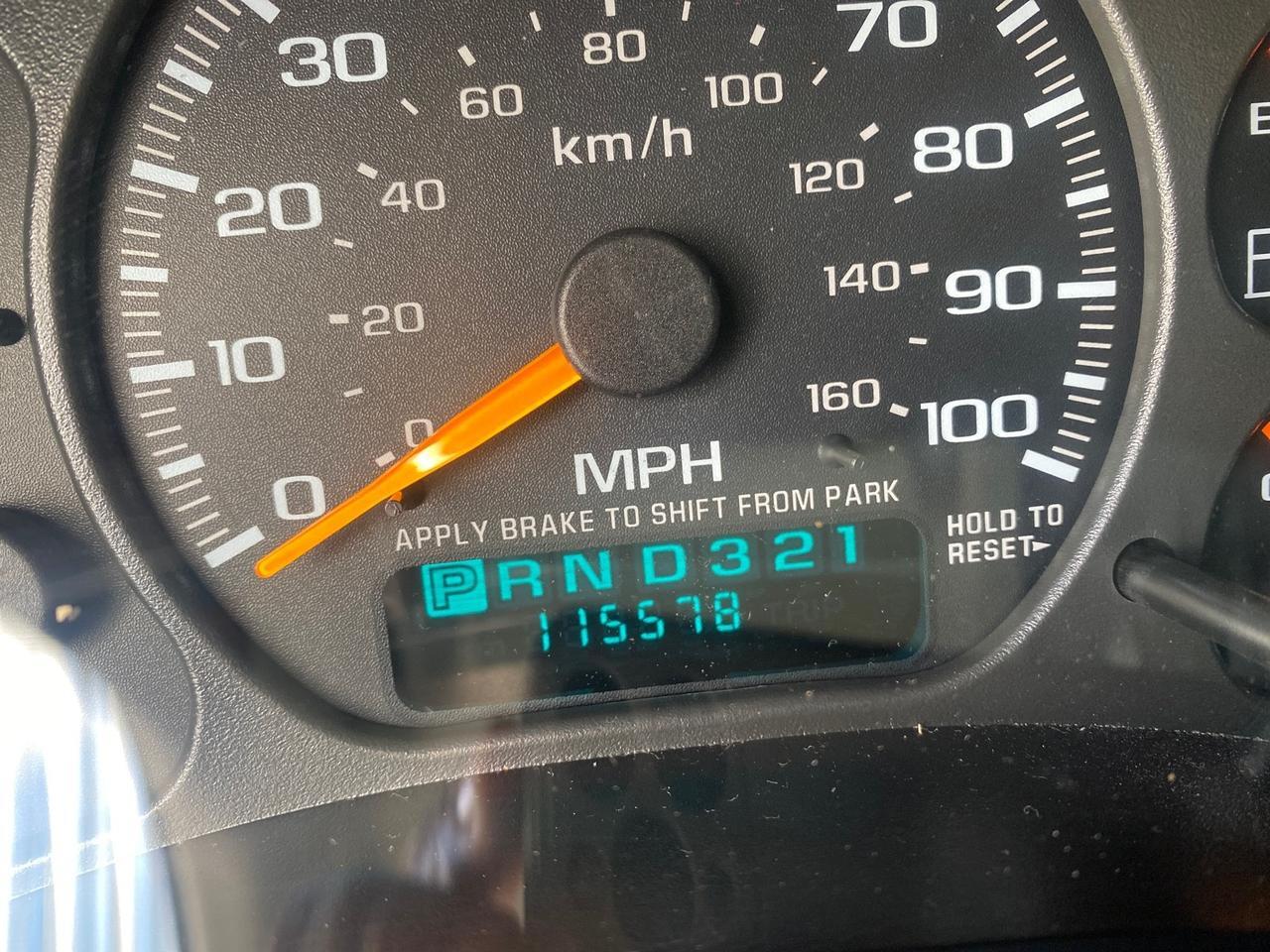 2001 Chevrolet Suburban LT Z71 1 FL 4WD 44 SERVICES NO ACCIDENTS Pompano Beach FL